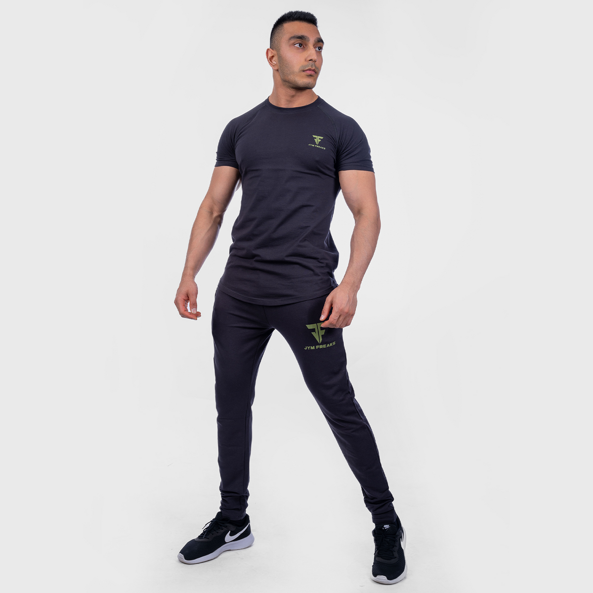 Muscle Fit Bottoms Raven Black